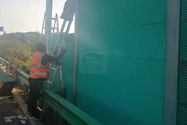 隔音降噪工程對(duì)提升生活質(zhì)量的重要性：城市噪音對(duì)健康的影響與解決方案